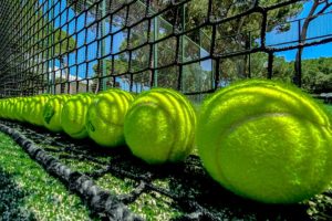 nachat_igrat_v_padel