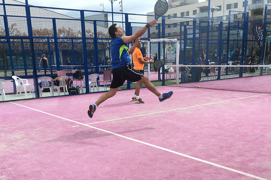 samye-rasprostranyonnye-oshibki-u-novichkov-pri-obuchenii-igre-v-padel